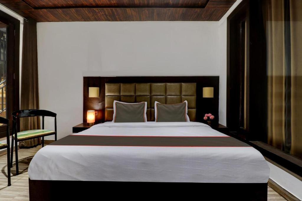 Mount View - A Luxurious Stay Bhowali Nainital Esterno foto