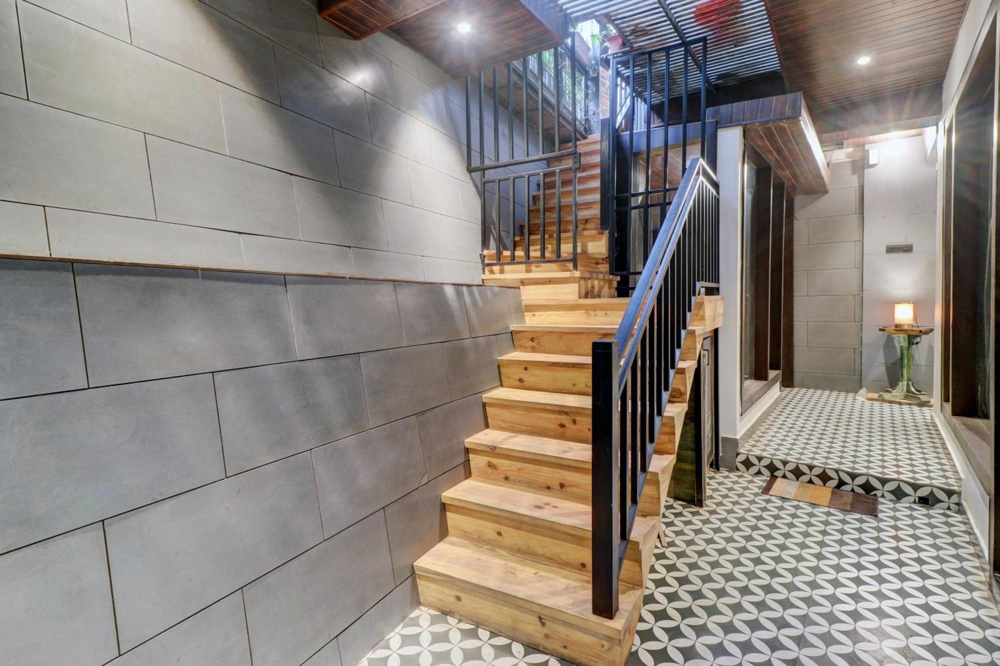 Mount View - A Luxurious Stay Bhowali Nainital Esterno foto